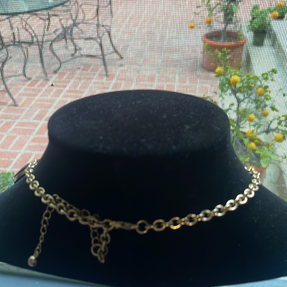 Statement necklace - Picture 4 of 5